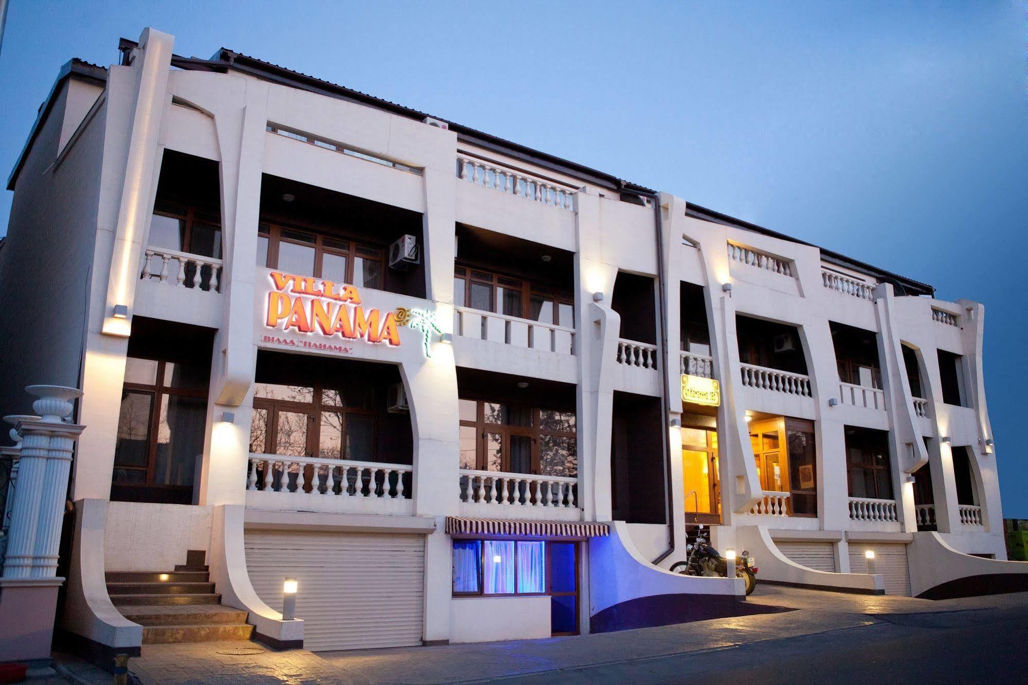 Villa Panama Odesa Exterior photo